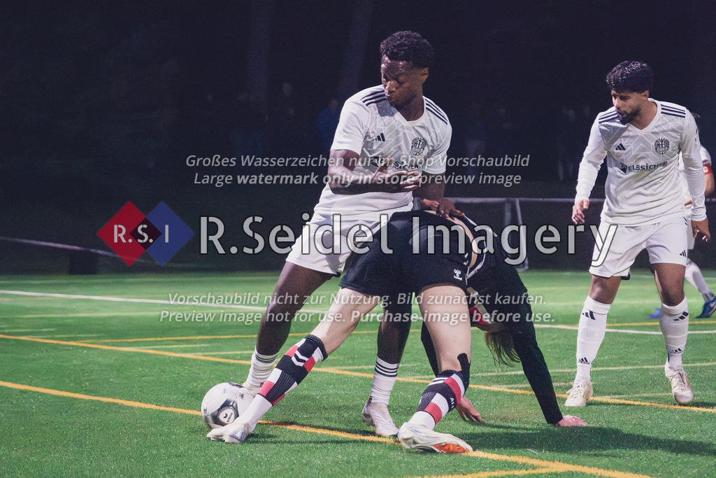 RS-1-139095 | Aboubakar Andre Siriki Weber (#8, HTB), Philip Stefaniuk (#24, AFC)