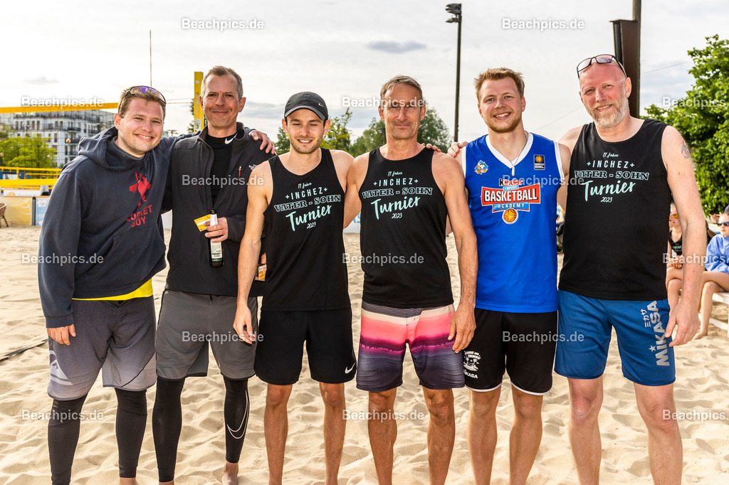 2023-00070808-Vater-Sohn-Turnier |  18.05.2023; Berlin Foto: Gerold Rebsch - www.beachpics.de
