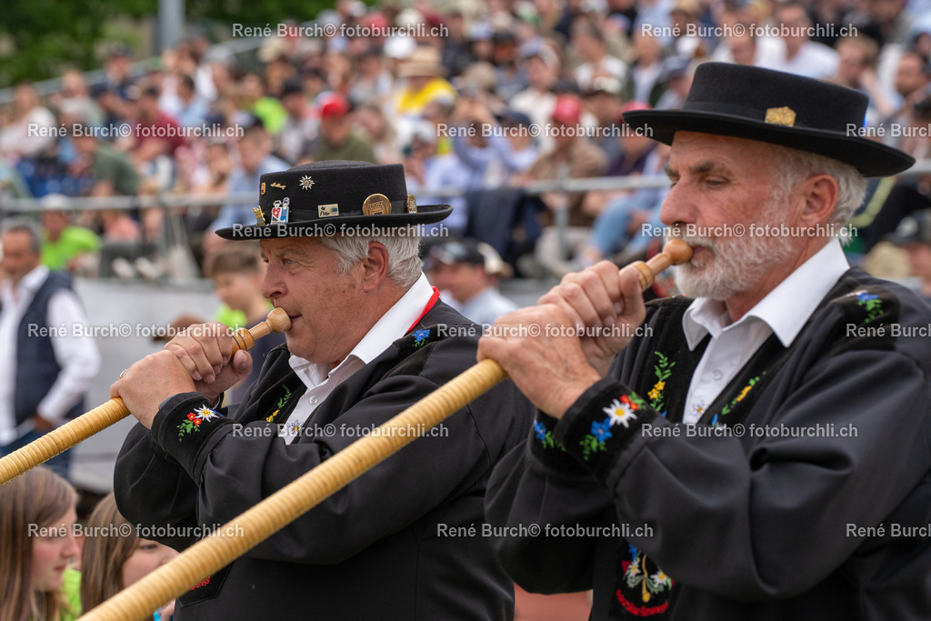 BUR03286 | René Burch leidenschaftlicher Fotograf aus Kerns in Obwalden.  Hier finden sie Sport, Landschaft und Natur Fotografie.
 - Realisiert mit Pictrs.com