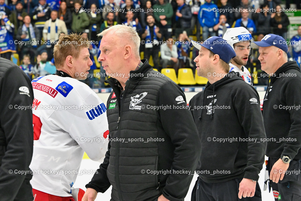 EC IDM Wärmepumpen VSV vs. EC KAC 17.3.2023 | #32 Dahm Sebastian, Headcoach EC VSV Rob Daum, Handshake