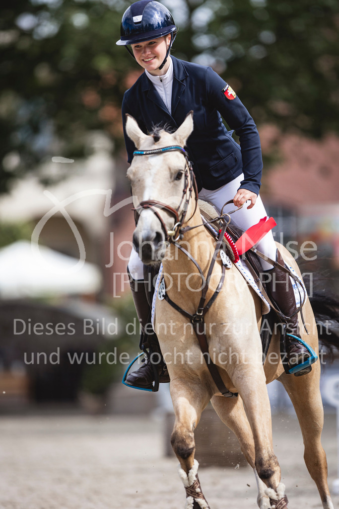 240616_Lemwerder_A2-Spr-228 | Deine schönsten Turniermomente als professionelle Fotos! Entdecke hochwertige Pferdesport-Fotografie im Online-Shop. Jetzt Fotos finden & bestellen!