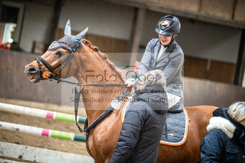 DOS_0004 | Entdecke hochwertige Reitturnierfotos von Foto Oger. Professionell, emotional und authentisch – jetzt Lieblingsmomente im Shop bestellen.Deutschlandweite Turnierfotografie. - Realisiert mit Pictrs.com