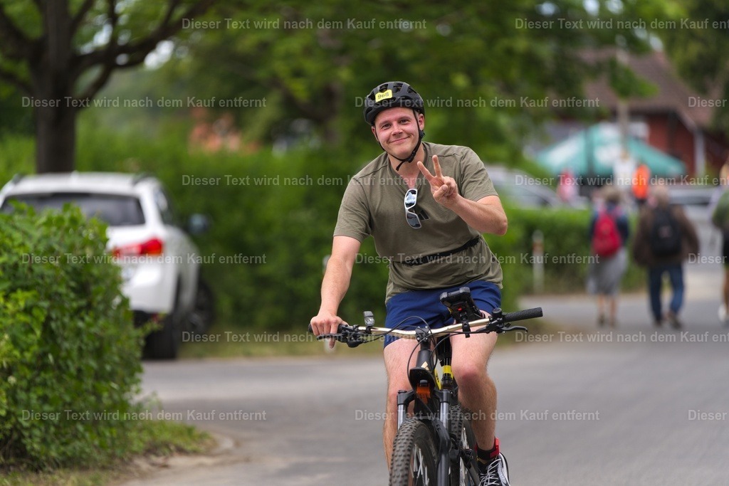 triathlon_wuerzburg_r_2026_06_14-1185 | Shop für Fotos von Sportevents z.B. Obstacle Course Racing, OCR, Triathlon, Trail Run und MTB - Realisiert mit Pictrs.com
