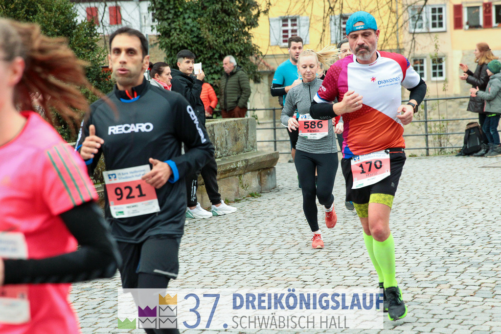 VR Bank Hauptlauf 10000m | 3 Koenigslauf 2023 - Realisiert mit Pictrs.com