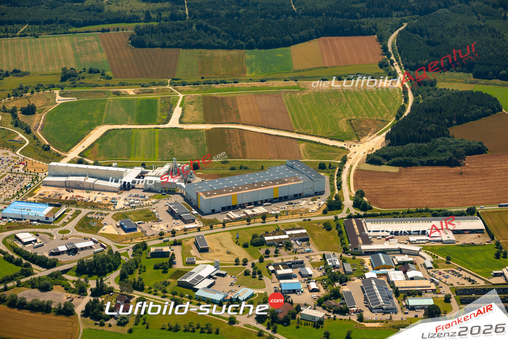 Das Luftbild zeigt : Heudorf Meßkirch - Die Luftaufnahme wurde 2024 vom UL-Flugzeug aus erstellt ( keine Drohne ) - Hochauflösende Luftaufnahme - Für grossformatige Ausdrucke geeignet. Die Geschenkidee !Mit Lizenz und Bildrechte bestellbar
