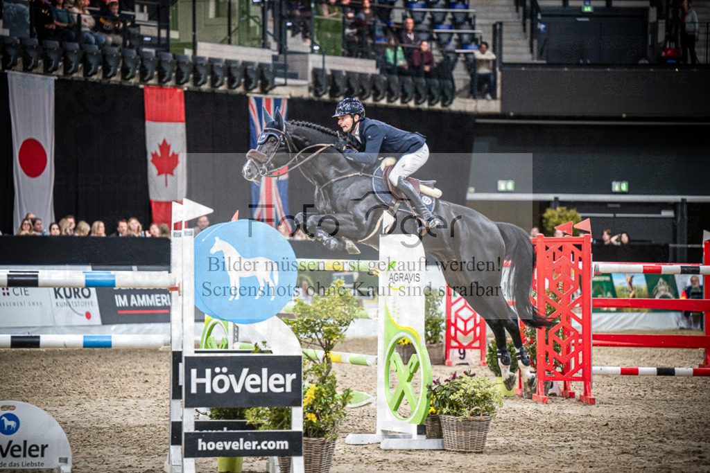 DOS_2423 | Entdecke hochwertige Reitturnierfotos von Foto Oger. Professionell, emotional und authentisch – jetzt Lieblingsmomente im Shop bestellen.Deutschlandweite Turnierfotografie. - Realisiert mit Pictrs.com