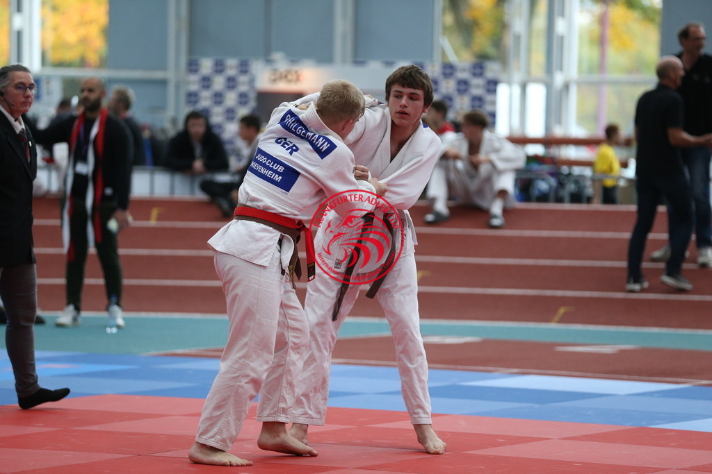 AT3Y0505 | Fotos vom Adler Cup - Pictures from Adler Cup

Hier findet Ihr alle Eindrücke und großen Momente der Adler Cup Wochenenden. Here you will find all impressions and great moments of the Adler Cup weekends. - Realisiert mit Pictrs.com