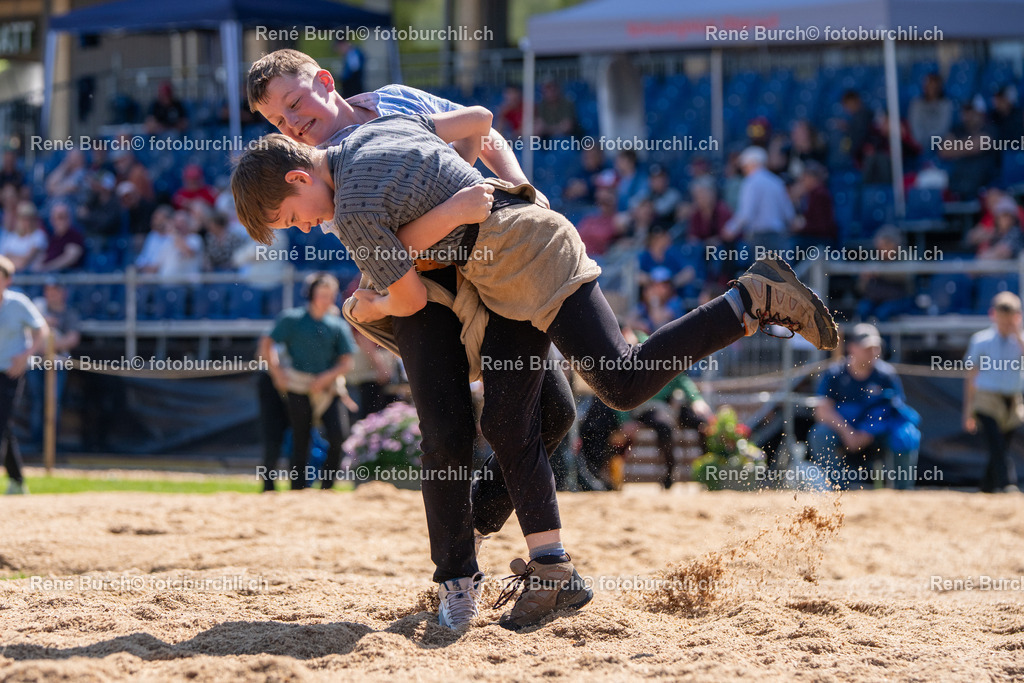 BUR03489 | René Burch leidenschaftlicher Fotograf aus Kerns in Obwalden.  Hier finden sie Sport, Landschaft und Natur Fotografie.
 - Realisiert mit Pictrs.com
