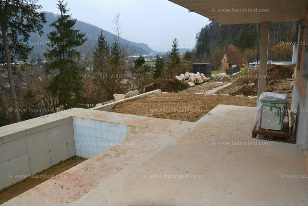 bib-lg25-aussenanlagen-0001 | Nach LV-Leistungsgruppen sortierte Detailfotos über den Bau eines Hauses. Alle Hausbau-Bilder direkt vom Urheber und Autor der Website Haus-Selber-Bauen.com