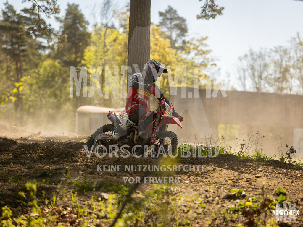 866A4816 | mxndyyvipix