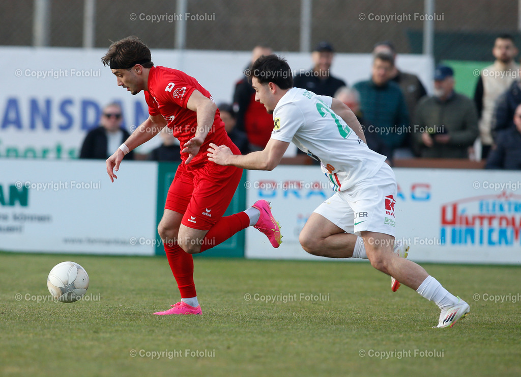 A_LUI_22032025_24 | SPORT,FUSSBALL,REGIONALLIGA MITTE ASKOE OEDT-HERTHA WELS 22.03.2025 IM BILD: BEN TRAVIS WOERNDL (OEDT) UND MIROSLAV CIRKOVIC (WELS) FOTO:FOTOLUI