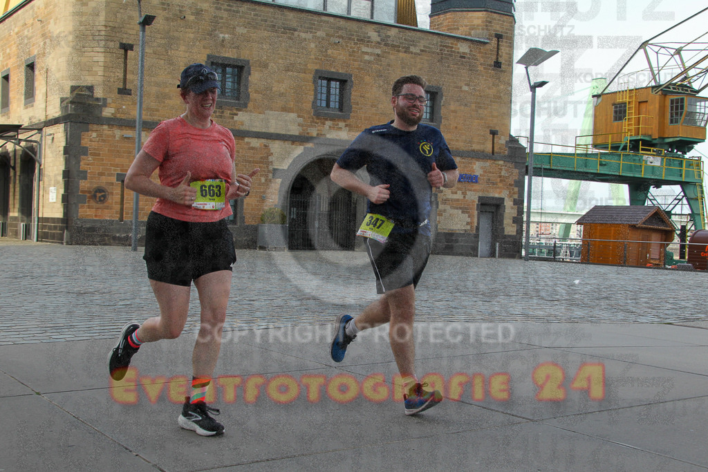 250920_1540_EV4_9419 | Sportfotografie im Rhein-Sieg Kreis, Köln, Bonn, NRW, Rheinland Pfalz, Hessen, etc. Unser Tätigkeitsfeld umfasst den Laufsport vom Volkslauf über den Marathon, Duathlon, Triathon bis zum Ultralauf wie Kölnpfad Ultra oder Schindertrail.