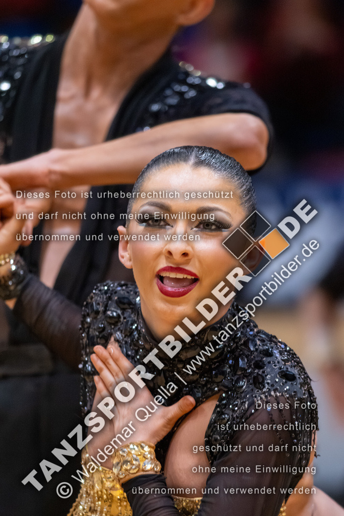 20260328-02734 | Hier finden Sie Tanz Bilder vom Latein und Standard Formationen tanzen. Sportbilder vom Tanzsport. Schöne Fotos und von Weltmeisterschaft, Europameisterschaft, Bundesliga, Regionalliga, Oberliga und Landesliga sowie von GOC Stuttgart, DanceComp, WM Bremen