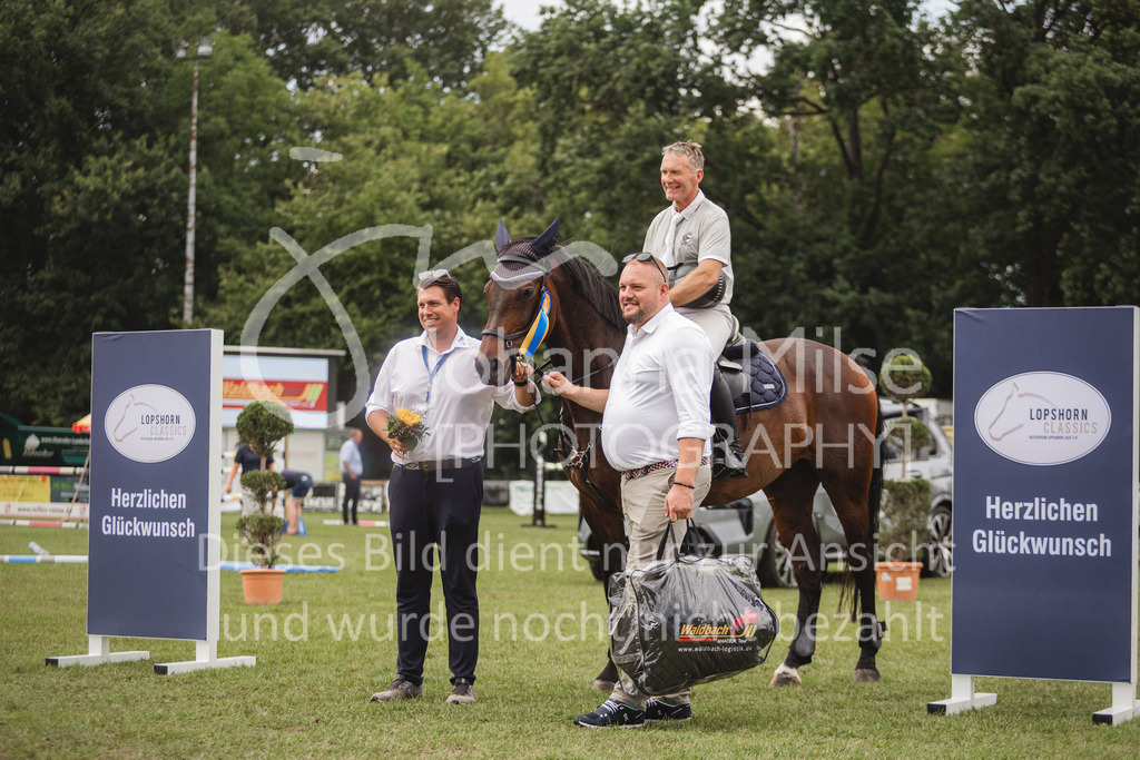 230715_LC_M2-SprmstAnf-748 | Deine schönsten Turniermomente als professionelle Fotos! Entdecke hochwertige Pferdesport-Fotografie im Online-Shop. Jetzt Fotos finden & bestellen!