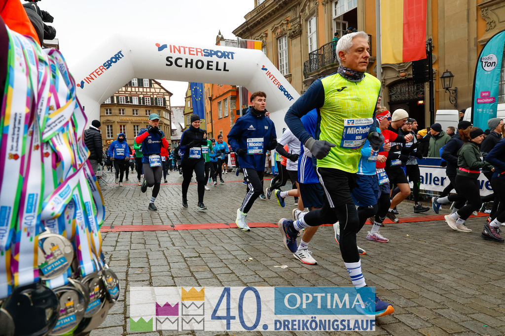 VR Bank Hauptlauf 10km | 40. Optima 3koenigslauf 2026 - Realisiert mit Pictrs.com