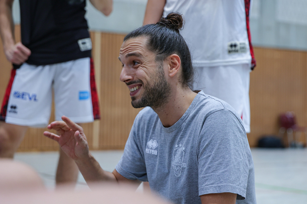 Regio Test BAYER GIANTS vs BSV Münsterland Baskets Wulfen-9 | Fotos von Basketballspielen aus dem Raum NRW fotografiert von Gero Mueller-Laschet und Daniel Schaefer - Realisiert mit Pictrs.com