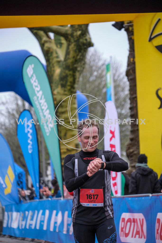 ..... | AUSTRIA, Wels, 30.03.25, ALOHA Wels Halbmarathon, Image Shows: , Foto: Wapics/RING M.