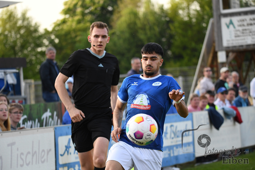 SSV Jeddeloh-SV Drochtersen/Assel | Herren Regionalliga; SSV Jeddeloh (blau)-SV Drochtersen/Assel (rot) am 30.04.2024; in Jeddeloh (53-Acht Arena), Photo: Philip Eiben 2024 - Realisiert mit Pictrs.com