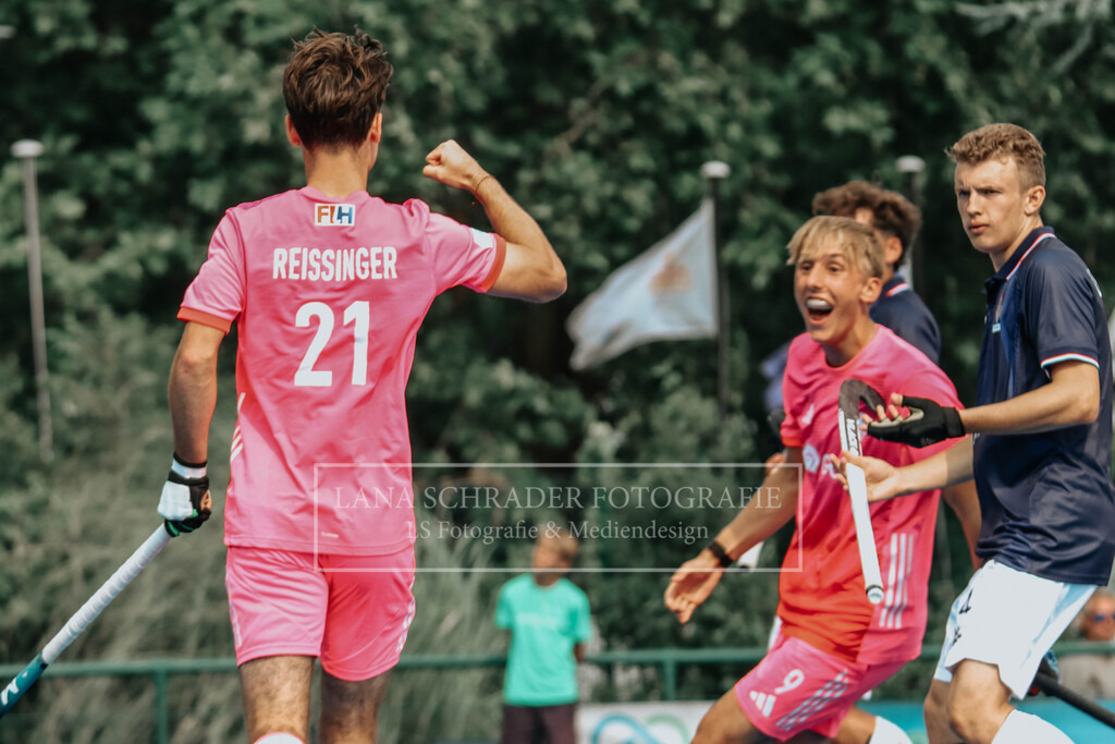 EM_MU18_F_GER-FRA_Lille_bearbeitet (121 von 433) | lanaschraderfotografie - Realisiert mit Pictrs.com