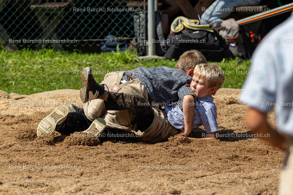 602A0264 | René Burch leidenschaftlicher Fotograf aus Kerns in Obwalden.  Hier finden sie Sport, Landschaft und Natur Fotografie.
 - Realisiert mit Pictrs.com