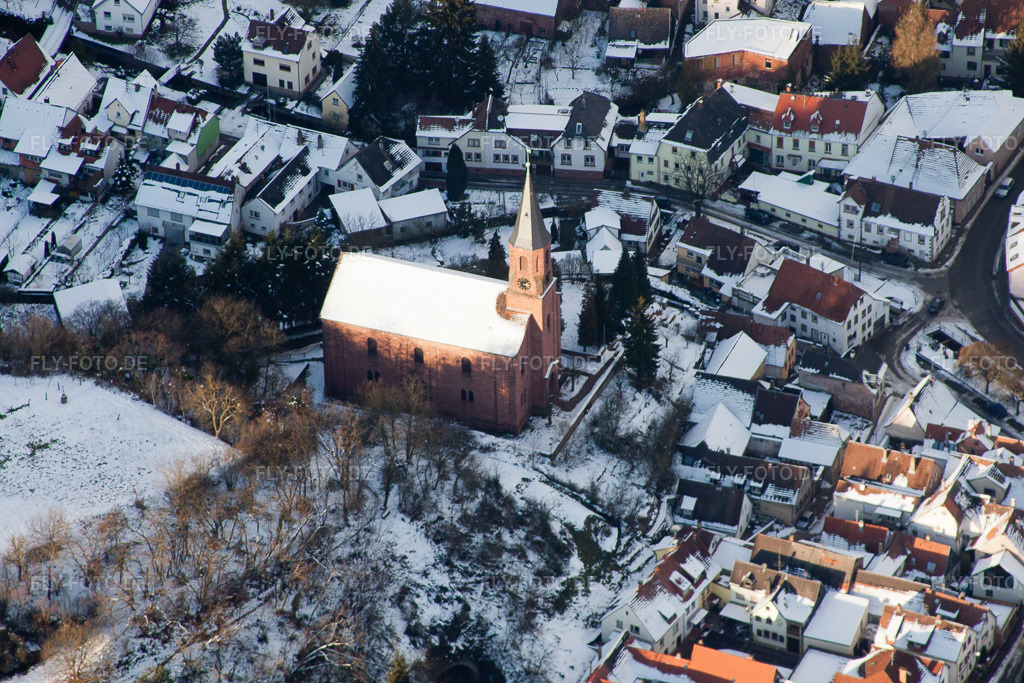 Luftbild: Winter in Albersweiler im Bundesland Rheinland-Pfalz in Deutschland. Foto: IMG_36378.jpg vom 03.01.2011 durch Werner Riehm/FLY-FOTO.de
