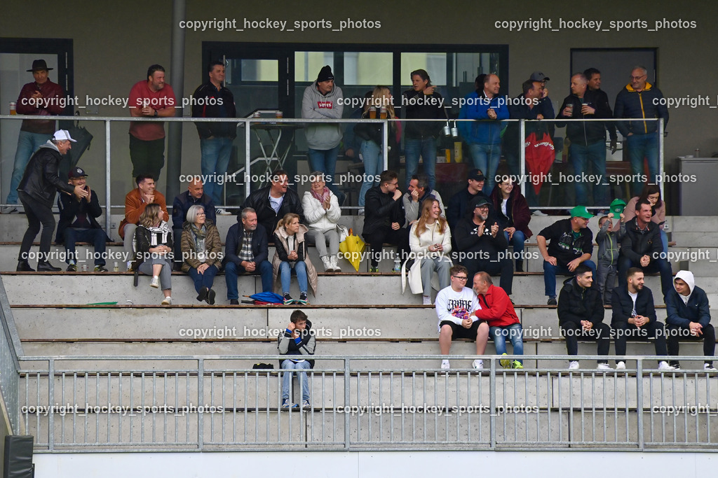 SC Landskron vs. SV Spittal | Besucher Sportplatz SC Landskron, SC Landskron vs. SV Spittal, SC Landskron vs. SV Spittal am 08.05.2024 in Villach (Sportplatz Landskron), Austria, (Photo by Bernd Stefan)