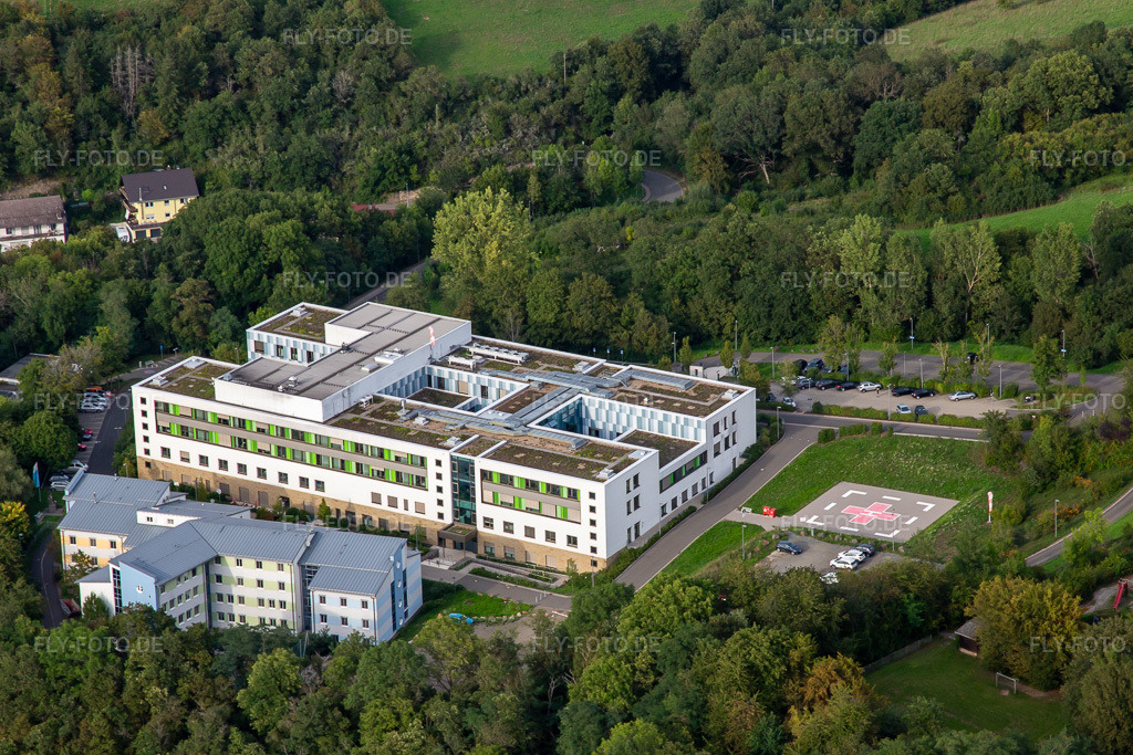 Luftbild: Gesundheitszentrum Glantal in Meisenheim im Bundesland Rheinland-Pfalz in Deutschland. Foto: IMG_138133.jpg vom 03.09.2023 durch Werner Riehm/FLY-FOTO.deGesundheitszentrum Glantal