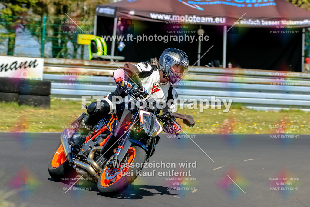 _OTO2178 | Hier findet Ihr Bilder von Touristenfahrten auf der Nürburgring Nordschleife oder von anderen Veranstaltungen die ich besucht habe. Viel Spass beim Durch Schauen 