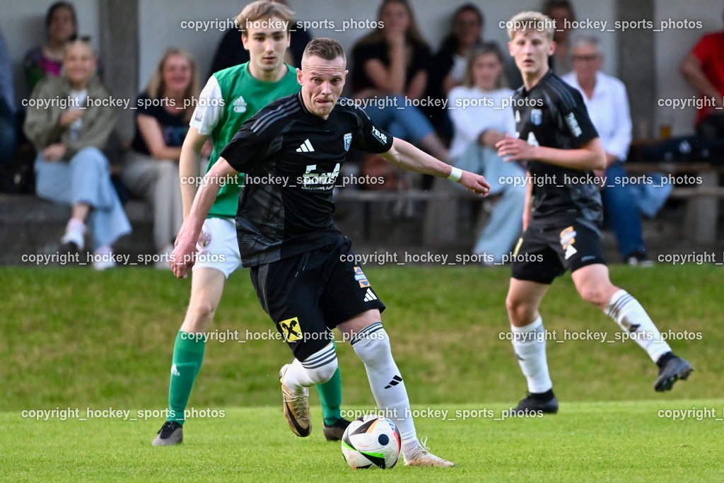 WSG Radenthein vs. URC Thal Assling | #72 Jasmin Dindic URC Thal Assling, #3 Kilian Linus Ambrosch WSG Radenthein, WSG Radenthein vs. URC Thal Assling, WSG Radenthein vs. URC Thal Assling am 30.05.2025 in Radenthein (Sportplatz Radenthein), Austria, (Photo by Bernd Stefan)