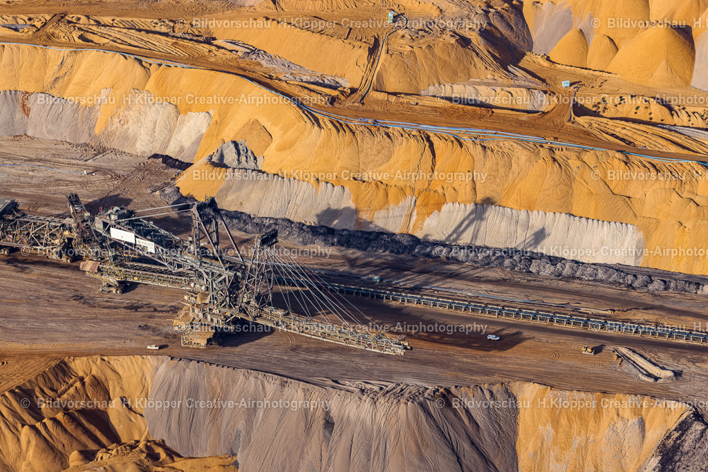 Luftbild-Niederzier-Tagebau Hambach-8276 | Luftbildfotografie Hermann Klöpper - Realized with Pictrs.com