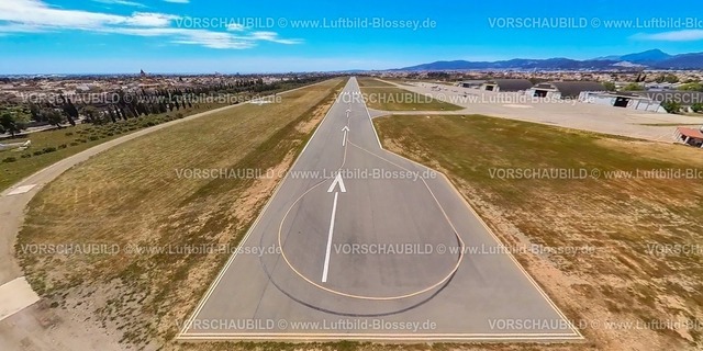 Mallorca230400373Insta001SonBonet | Luftbild, Flugplatz Son Bonet, Aeroport de Son Bonet, Startbahn und Landebahn, MarratxiÂ­, Balearen, Mallorca, Balearische Inseln, Spanien