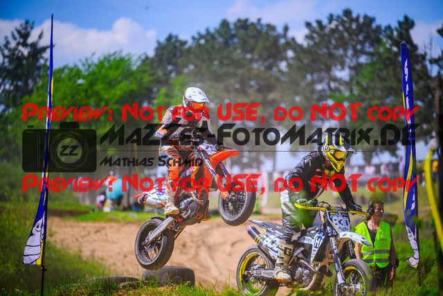 MaZZes_FotoMatrix_240512_6021986_3650 | UE40