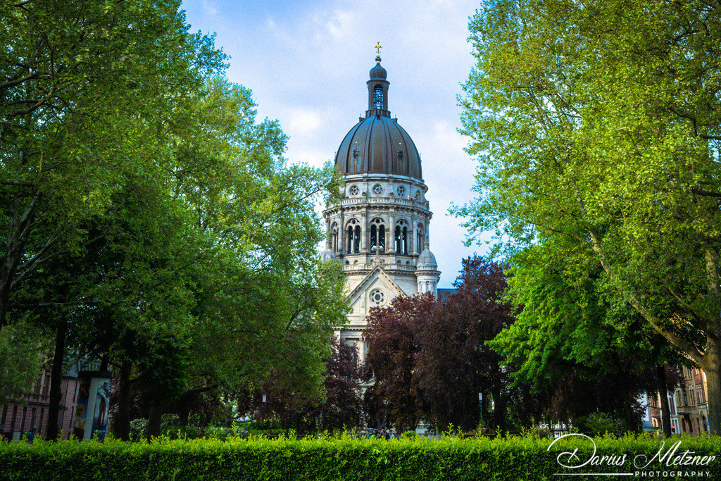 Die Christuskirche in Mainz | Die Evangelische Christuskirche an der Kaiserstrasse in Mainz