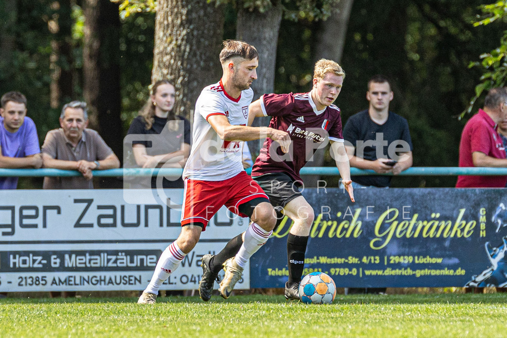 Römstedt II - Bergmann_ Niels (r. Tim Kayser) vs Ebstorf 170825 dlP | immodelaporte-sportfotos - Realisiert mit Pictrs.com