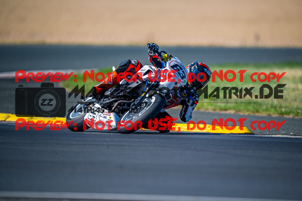 MaZZes_FotoMatrix_220722_1102 | TWIN