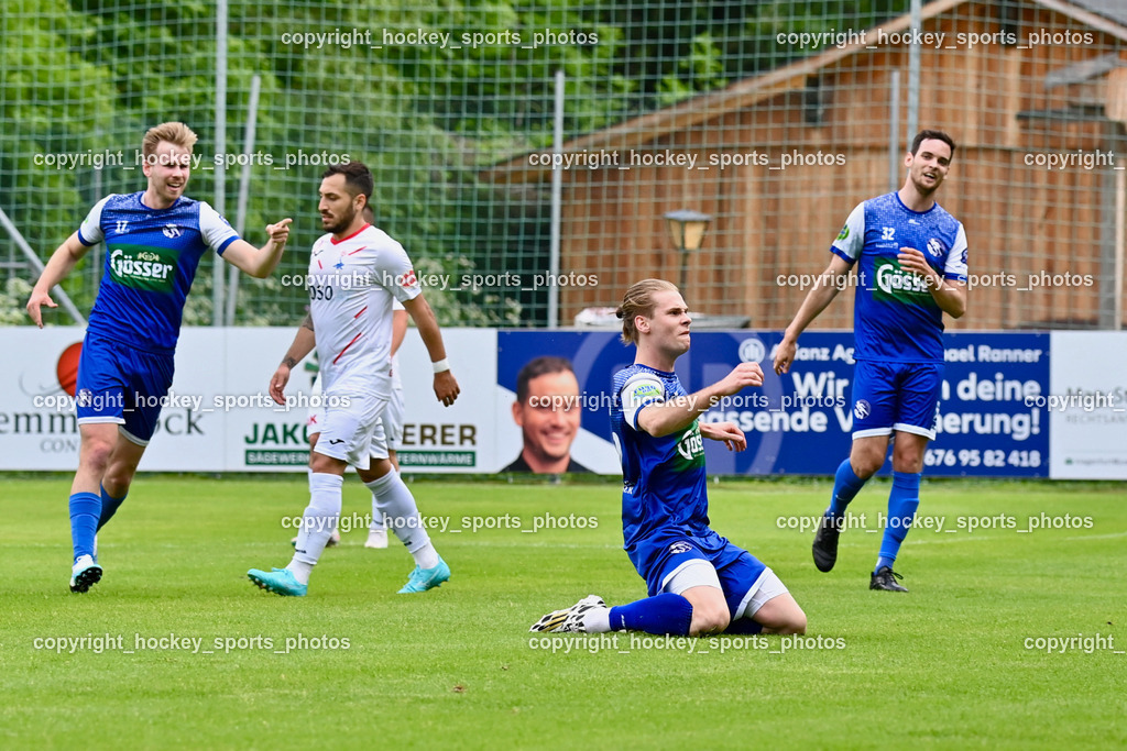 SV Dellach Gail vs. SAK 29.5.2023 | Jubel SV Dellach Gail Mannschaft, #86 Lukas Fabian Santner, #32 Martin Jantschgi, #17 Filip Skerl, #10 Yosifov Svetlozar Angelov