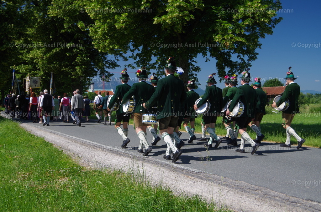 IMGP6388 | fotografiert von Axel PollmannLeonhardi Wallfahrt Benediktbeuern und Murnau, Fronleichnam, Fasching, Landschaft im Loisachtal und Benediktbeuern  - Realisiert mit Pictrs.com
