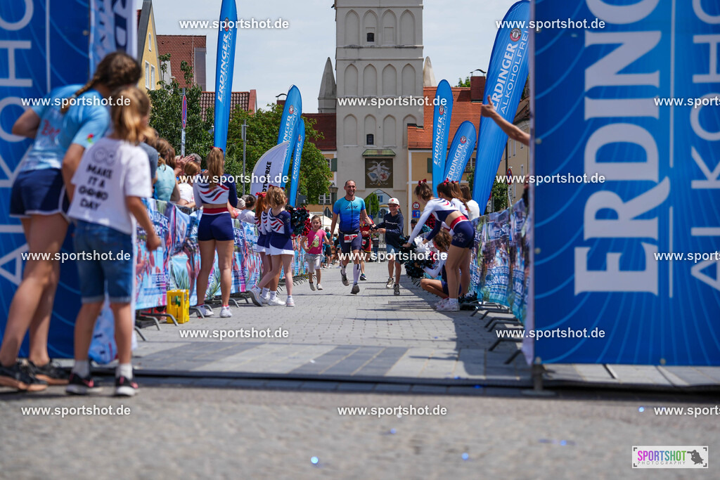 DSC03617 | Stadttriathlon Erding 2025. #yourpictrs #sportshot_your_pictrs @Sportshotphotography #stadttriathlonerding Copyright: www.sportshot.de