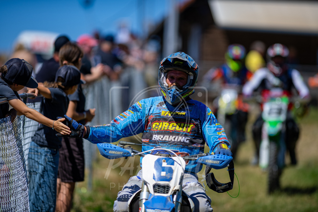 Se E+R (430) | Paeschuphoto Shop - Wer nicht sucht der auch nicht findet.Ob Motocrossbilder oder von einem besuchtem Spiel, Hauptsache Action. - Realisiert mit Pictrs.com
