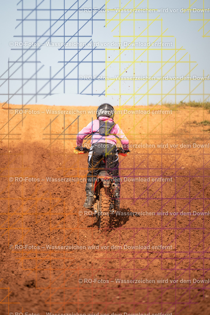 Wolfshausen 4 Lauf -1025 | Sportfotografie von RO-Fotos: Motorsport, Motocross, Enduro, Laufveranstaltungen und Triathlon. Professionelle Fotos von Sportlern und Events. - Realisiert mit Pictrs.com