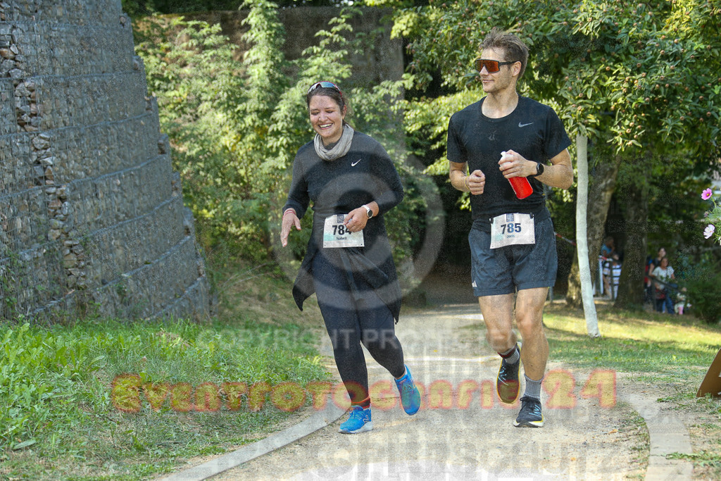 250824_1535_EX1_8817 | Sportfotografie im Rhein-Sieg Kreis, Köln, Bonn, NRW, Rheinland Pfalz, Hessen, etc. Unser Tätigkeitsfeld umfasst den Laufsport vom Volkslauf über den Marathon, Duathlon, Triathon bis zum Ultralauf wie Kölnpfad Ultra oder Schindertrail.