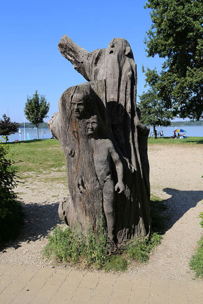 Foto: Leipzig - Cospudener See | Das Team hinter BILDLEXIKON LEIPZIG bündelt historische wie aktuelle Informationen über die Stadt Leipzig in Text und Bild auf einer Plattform und stellt diese der interessierten Öffentlichkeit zur Verfügung.
