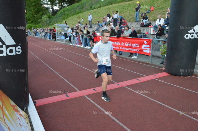 19-29-02_ | Meisterchip Fotoshop - Realisiert mit Pictrs.com