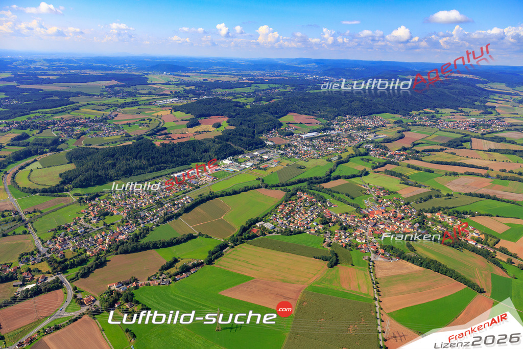 Die Luftaufnahme Reitsch - Stockheim wurde 2017 mittels Flugzeug (keine Drohne) erstellt. Perfekte Schärfe und Druck- Auflösung- Garantiert!