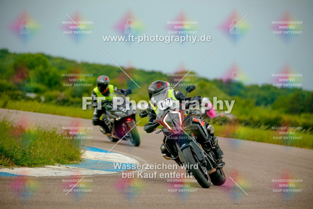 _MOT1682 | Hier findet Ihr Bilder von Touristenfahrten auf der Nürburgring Nordschleife oder von anderen Veranstaltungen die ich besucht habe. Viel Spass beim Durch Schauen 