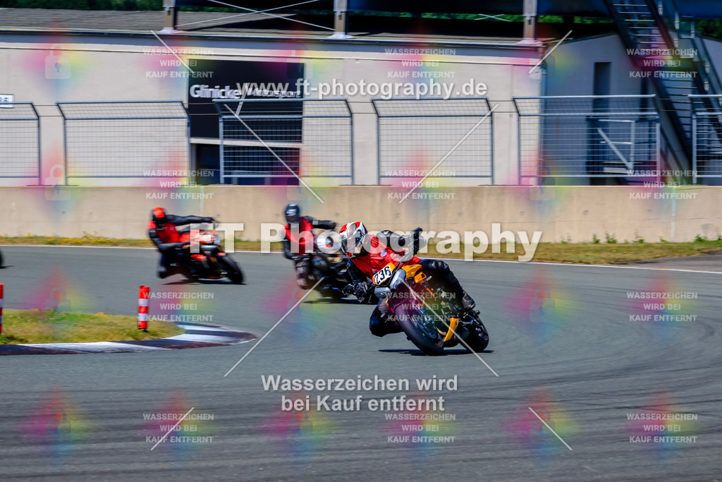 _TCM6708 | Hier findet Ihr Bilder von Touristenfahrten auf der Nürburgring Nordschleife oder von anderen Veranstaltungen die ich besucht habe. Viel Spass beim Durch Schauen 