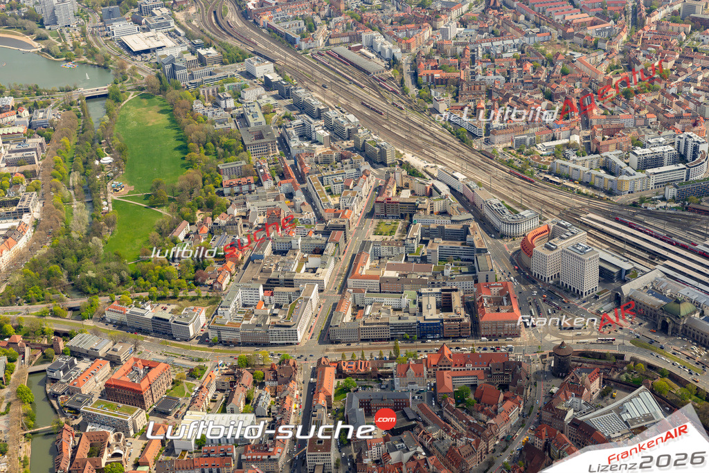 Das Luftbild zeigt Marienvorstadt Nürnberg - Die Luftaufnahme wurde 2023 vom UL-Flugzeug aus erstellt ( keine Drohne ) - Hochauflösende Luftaufnahme - Für grossformatige Ausdrucke geeignet. Die Geschenkidee !Mit Lizenz und Bildrechte bestellbar