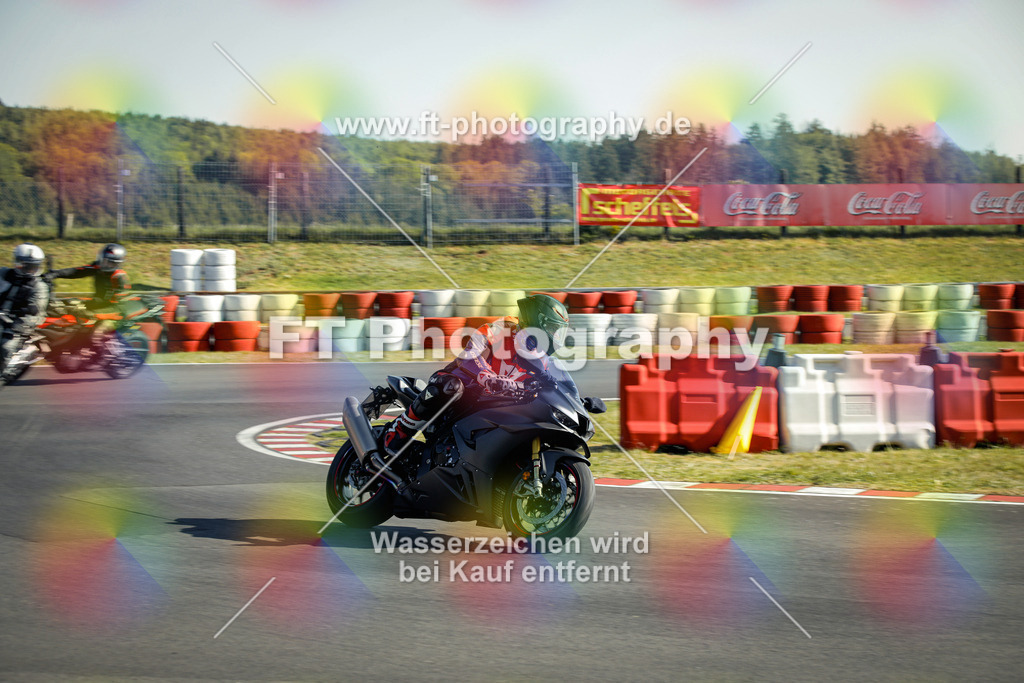 OBK_Mai_Justin_Uwe-10125 | Hier findet Ihr Bilder von Touristenfahrten auf der Nürburgring Nordschleife oder von anderen Veranstaltungen die ich besucht habe. Viel Spass beim Durch Schauen 