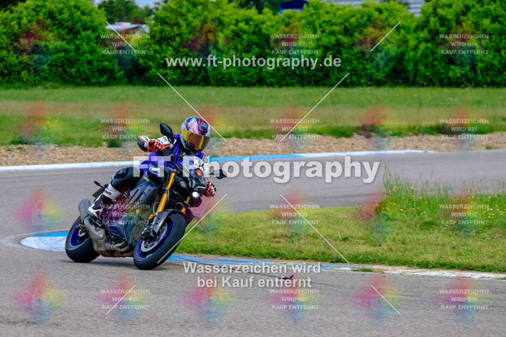 MotoTeam-9055 | Hier findet Ihr Bilder von Touristenfahrten auf der Nürburgring Nordschleife oder von anderen Veranstaltungen die ich besucht habe. Viel Spass beim Durch Schauen 