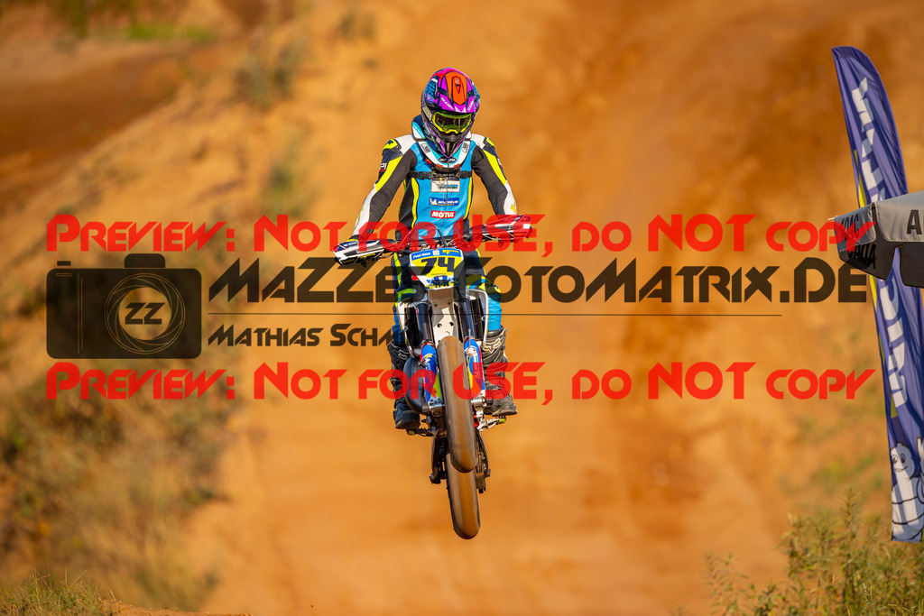 MaZZes-Fotomatrix-20260815-599021 | ROOKIES